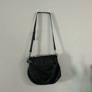 Margot Black Leather Medium hand/shoulder bag